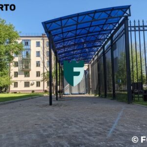 Навес с поликарбонатом синего цвета 3х10 м фото